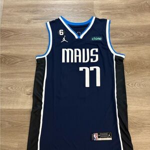 Luka  Mavericks Luka Dončić #77 Navy Basketball Jersey STITCHED